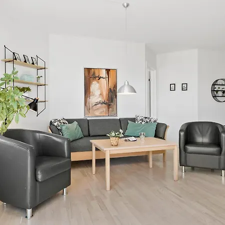Sopark Lejl, 35 Gudhjem