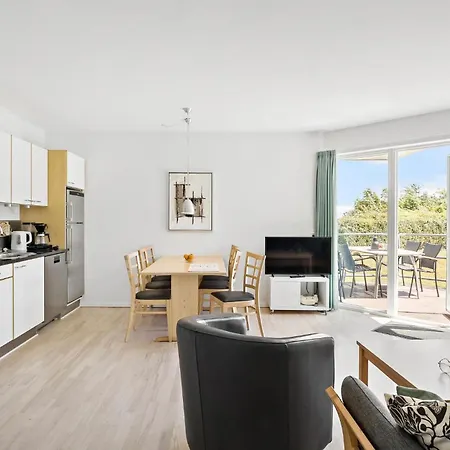 Sopark Lejl, 35 Apartment *
