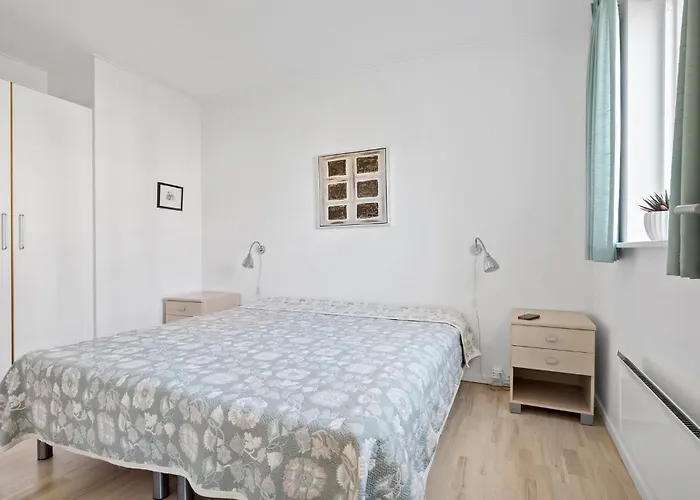 Sopark Lejl 35 * Gudhjem